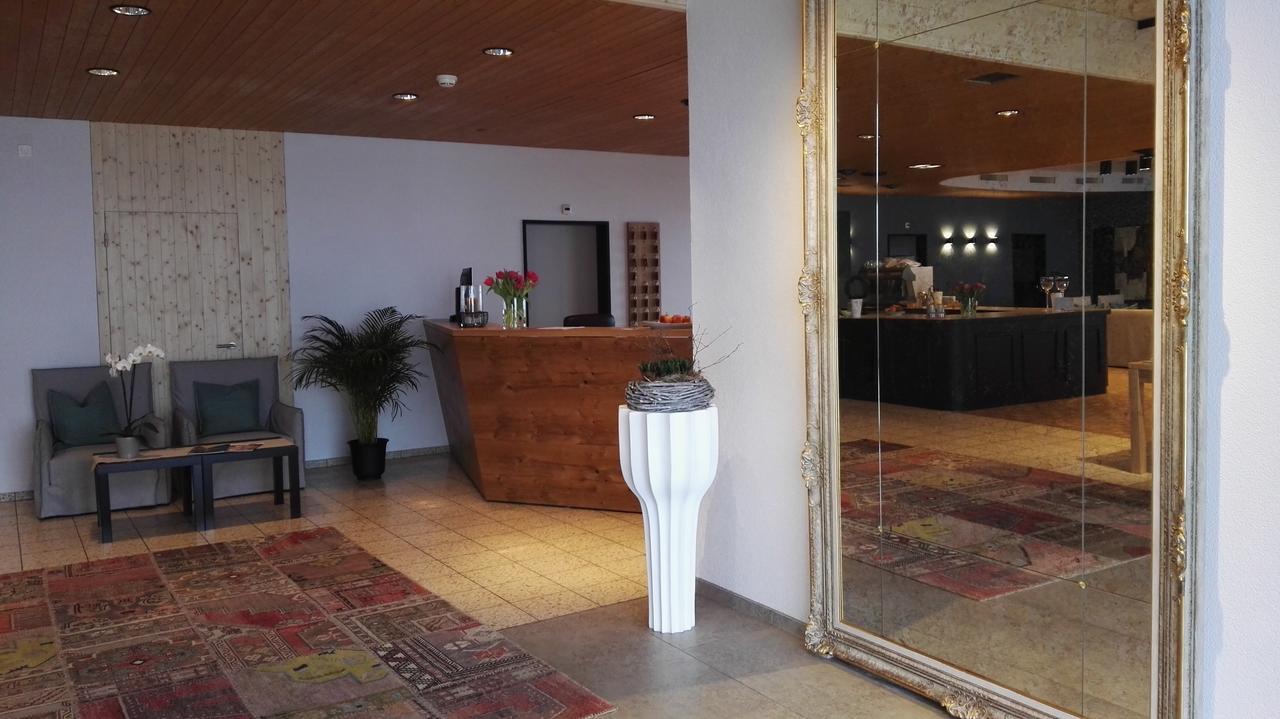 Hotel Miraval Cumbels Екстер'єр фото